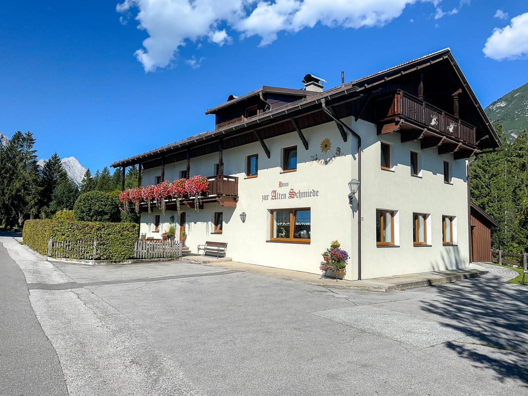 洛伊塔施 阿尔特希米德旅馆酒店 外观 照片
